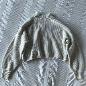 Hollister Cream Mock Turtle Neck Sweater with Ribbed Texture